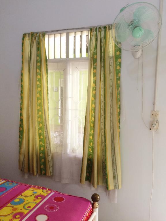 Griya 24 Homestay Medan Exterior photo